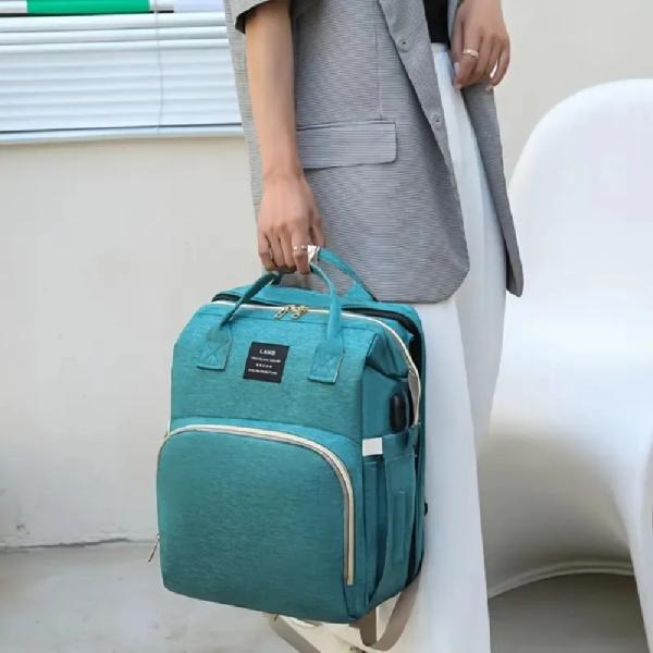 Mochila Pañalera Convertible 3 en 1 Verde Impermeable con Bolsillos Térmicos