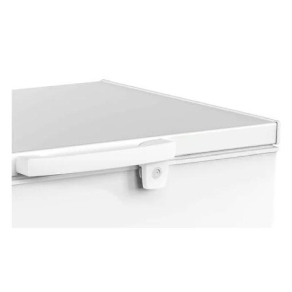 Oster PCFME7001WE 199L Congeladora Vertical 4 Estantes Sistema No Frost Blanco
