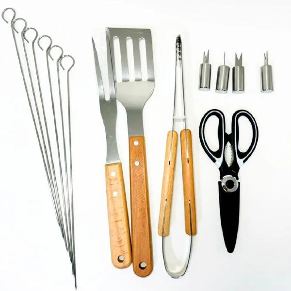 Uysa Set Utensilios Parrillero X15 Piezas Acero Inoxidable- 10390073